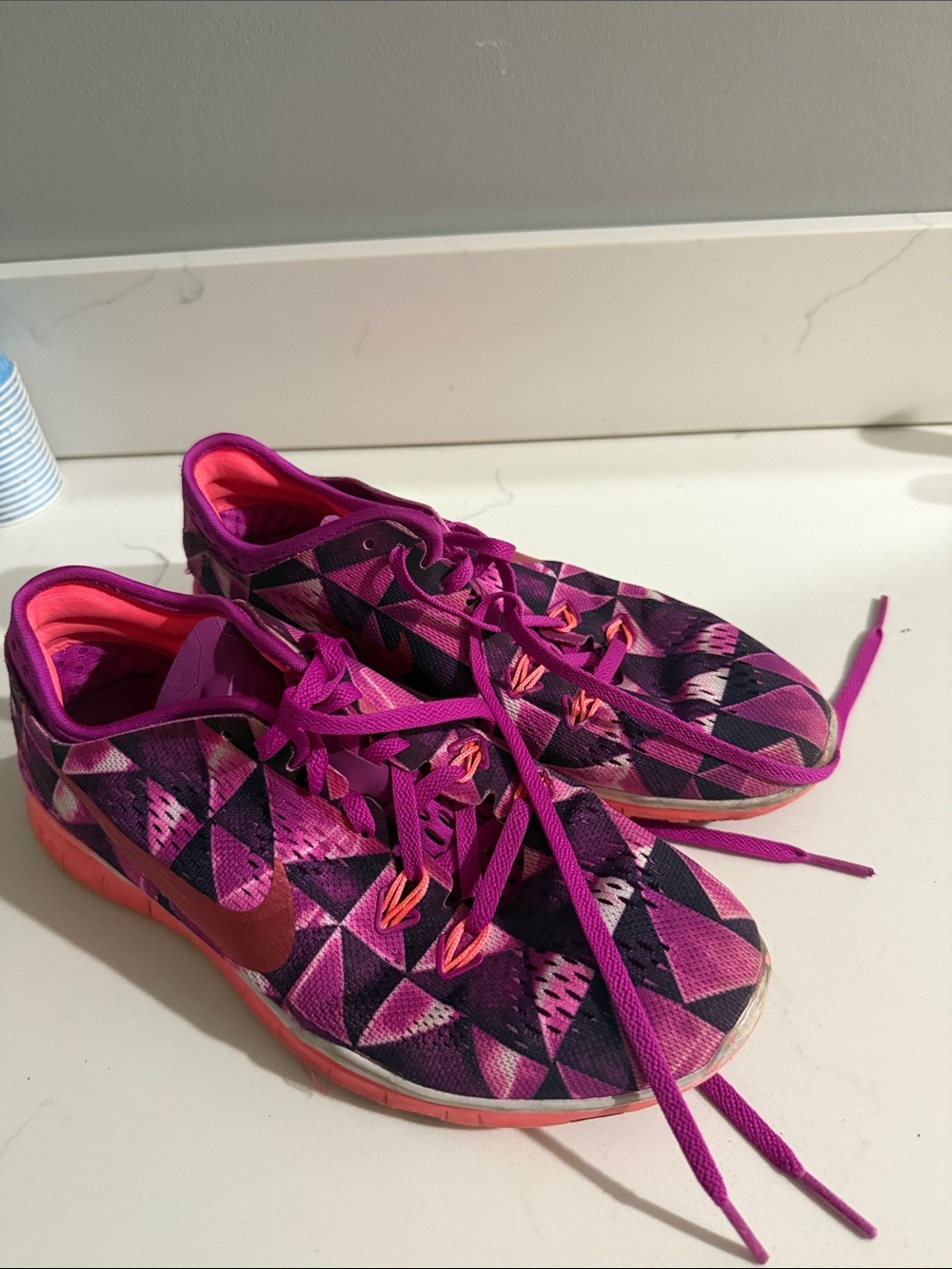 Nike Women's Pink and Purple Geometric Training Shoes